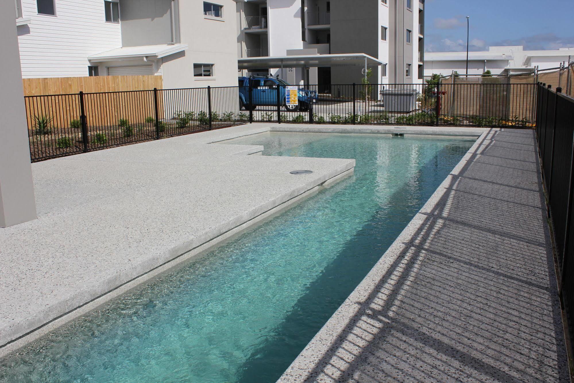 Direct Collective - Breeze On Brightwater Aparthotel Mooloolaba Exterior photo